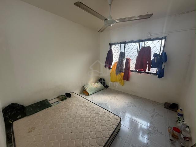 Flat Cempaka 1