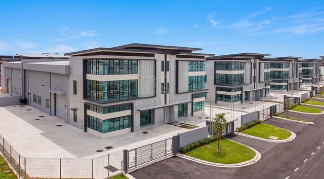 3 Storey Semi D Factory | Semenyih | 10% Rebate | Freehold | Brand New 1