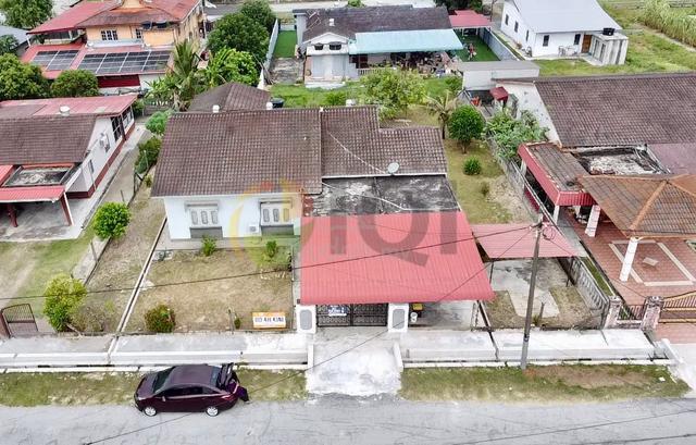 Banglo Setingkat di Taman Serdang, Sitiawan untuk dijual 1