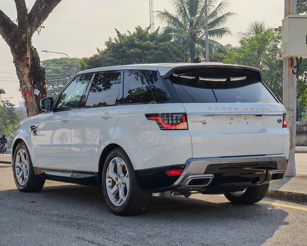 2021 Land Rover RANGE ROVER SPORT D300 HSE 3.0 - 2