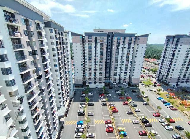 Residensi Laguna Biru 2 1