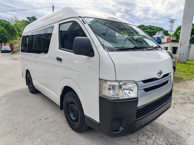 2015 Toyota HIACE 2.5 (M) HIGH ROOF ⭐WINDOW VAN⭐ - 3