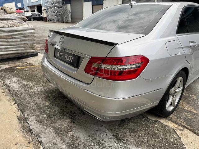 2011 Mercedes Benz E250 CGI BlueEFCY - 4