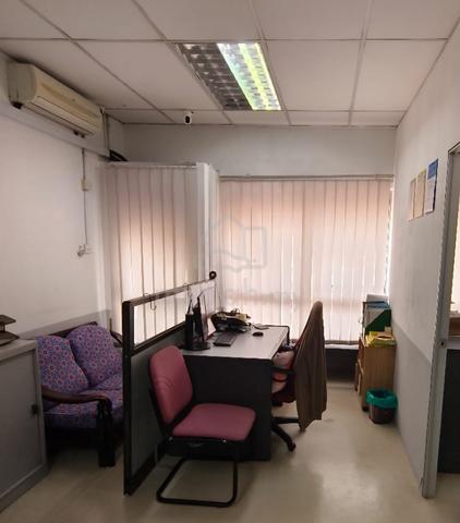 Puteri 5, Bandar Puteri Puchong (1.5 Storey Shop 20x65sf) 4