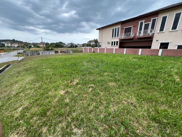 FREEHOLD CORNER Bungalow Lot Taman Universiti Bangi Ukm 1