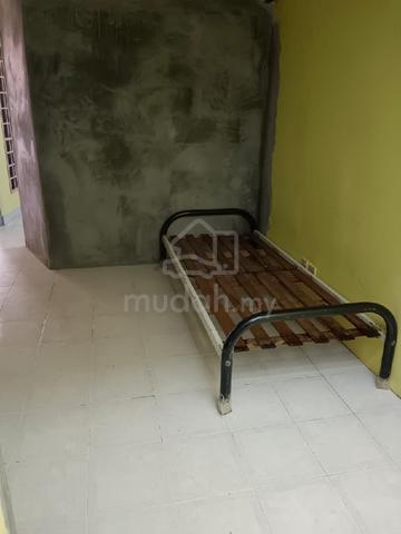 Rooms for rent at Taman Sri Muda, Shah Alam, Selangor 1