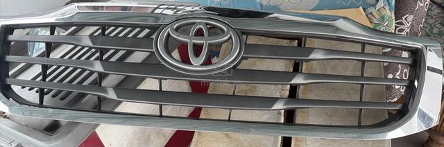 Car headlamp hilux and bumper - photo 3 of 3