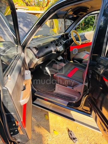 2000 Toyota UNSER 1.8 GLI (A) - 5
