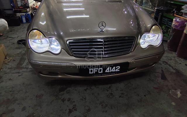 Mercedes C200K W203 - 2