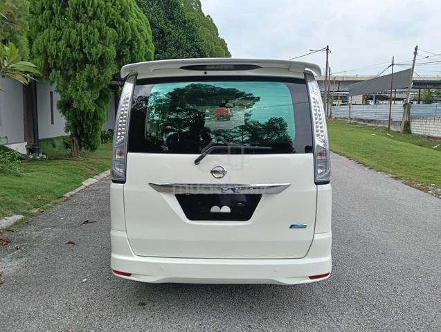 2013 Nissan SERENA 2.0 HIGHWAY STAR - 5