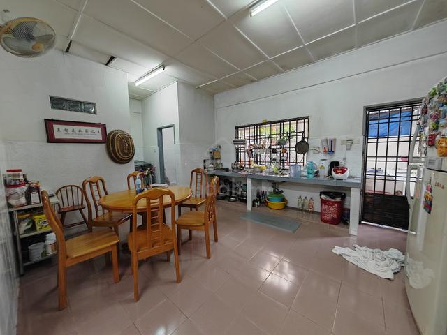 Puteri Wangsa 22x90 2 Storey 4R3B House Fully Renovated Can Full Loan 4
