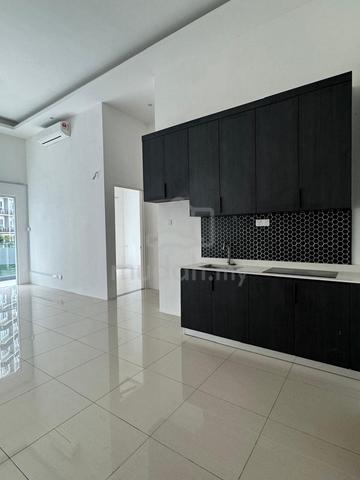 QuayWest Residence 1