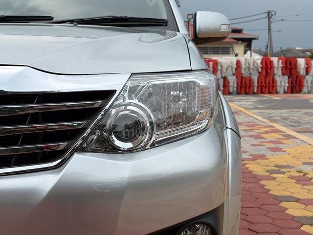 2013 Toyota FORTUNER 2.7 V F.L (A) FREE 1YR WRTY ! - 3