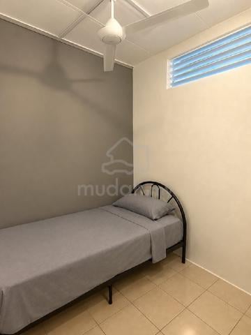 Room at Dah Yeh Villa Damai Luyang 1