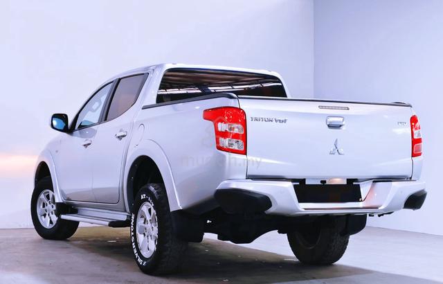 2018 Mitsubishi TRITON 2.4 VGT A/T PREMIUM F.LOAN - 2