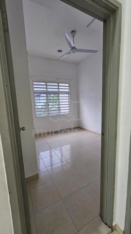 Kotasas Teres 4 bilik 2 tandas 3