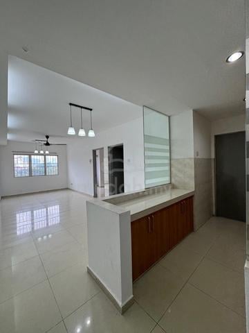 DANAU LUMAYAN: RESIDENSI WILAYAH AT JALAN SRI PERMAISURI 1 (PHASE 1) 1