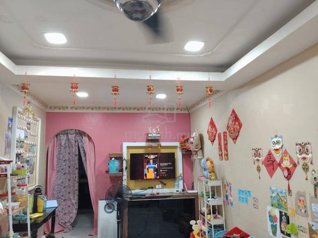 Single Storey Taman Sri Tanjung Semenyih (fully renovated) 1