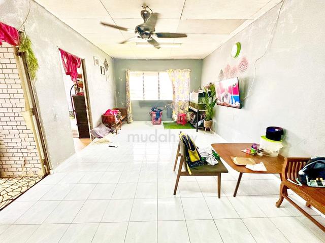 Flat PKNS Seksyen 24 Shah Alam 1