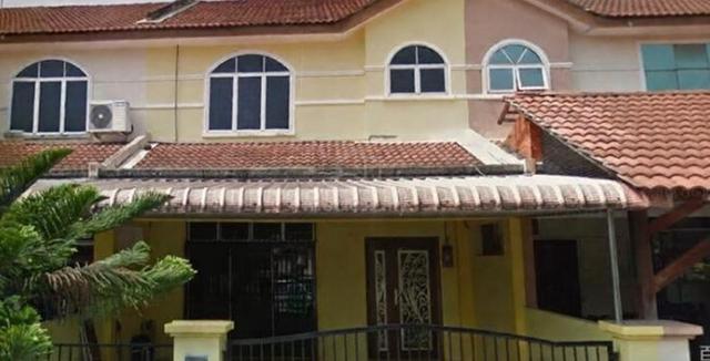 Double Storey Tasek Klebang Jalan Kuala Kangsar Ipoh For Rent 1