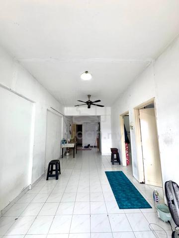 Desa Tun Razak 1