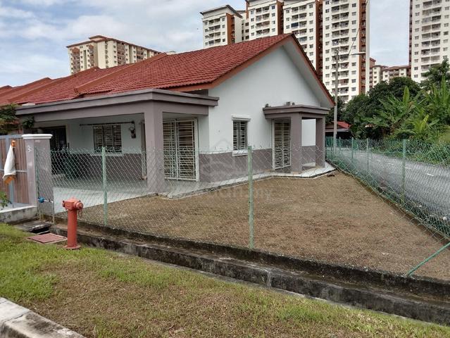 Single Storey House 1