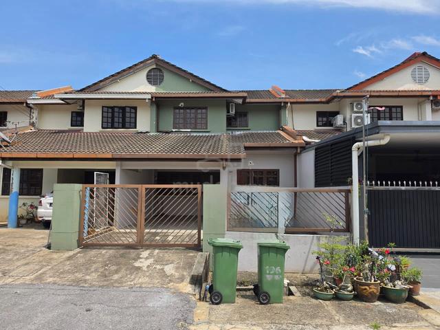 Double Storey Intermediate Terrace House, Jalan Song, Tabuan Heights 1