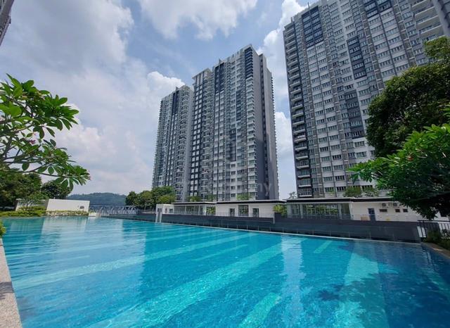 Savanna Executive Suite @ Southville City 1