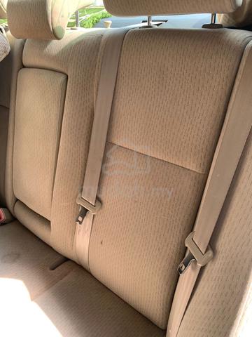 2011 Toyota COROLLA ALTIS 1.8 E FACELIFT (A) - 4