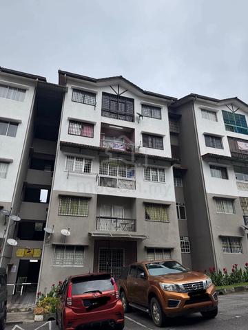 Taman Royal Lily 1