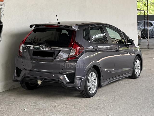 Honda Jazz 1.5 i-VTEC (A) High Grade Spec Modulo - 2