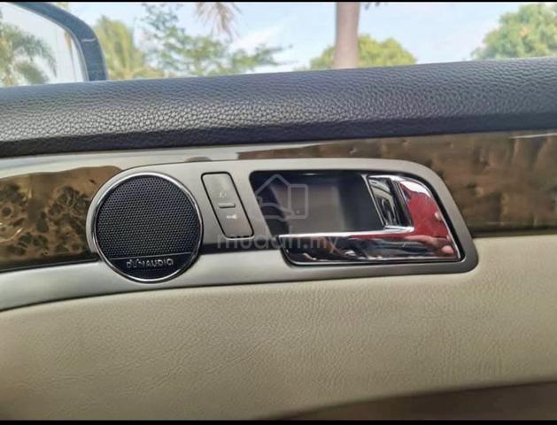 2012/15 Volkswagen Phaeton 4.2 V8 - Lexury Sedan - 3