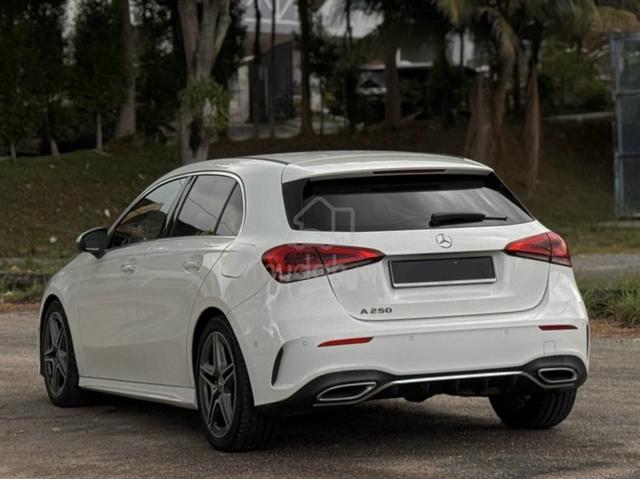 2019 Mercedes Benz A250 2.0 AMG Hatchback - 2