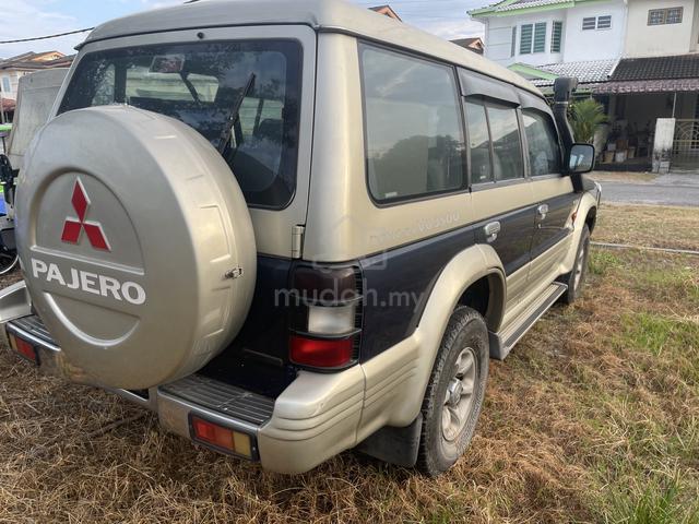 2000 Mitsubishi PAJERO 3.5 SUPER EXCEED 5 SEATER - 2