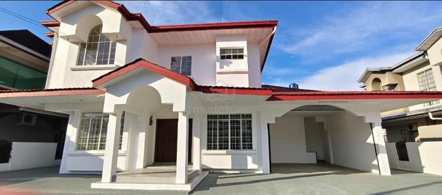 Taman Ria bungalow / Lintas / Damai / partial furnished / 7 rooms 1