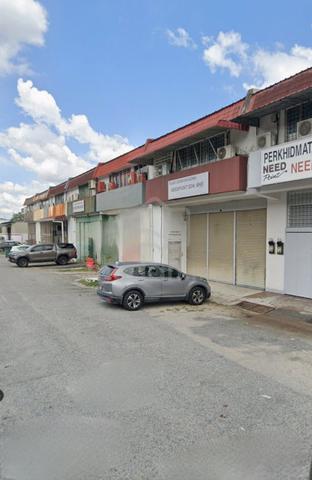 1.5sty Light Factory Warehouse Taman Perindustrian Puchong Utama 1