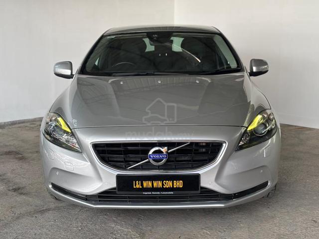 Volvo V40 2.0 T5 (A) - 5