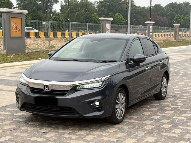2022 Honda CITY 1.5 V SENSING (A) Low Mileage - 2