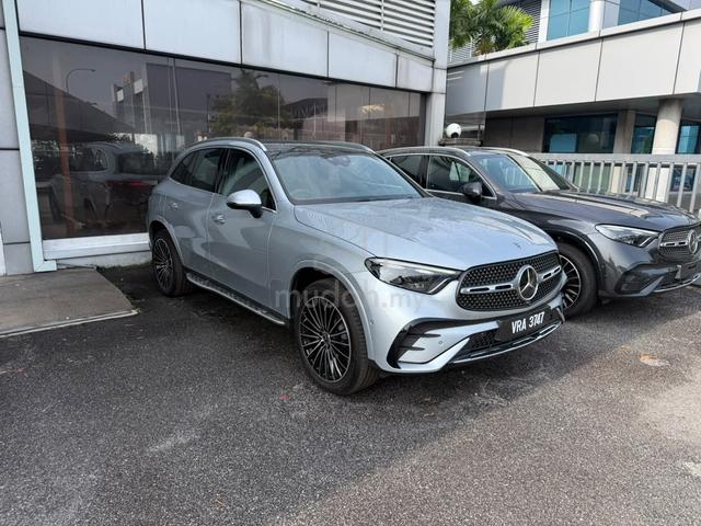 PRE-REG 2025 Merc-Benz GLC350e 4MATIC AMG - 1