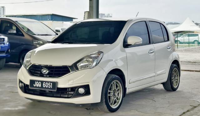 Perodua Myvi 1.3 (A) 2015 JQQ 6051 - 2