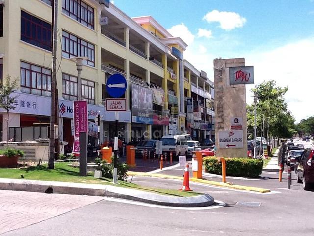 Platinum Walk Setapak , 4-Storey Shoplot , ROI 6.6% 1