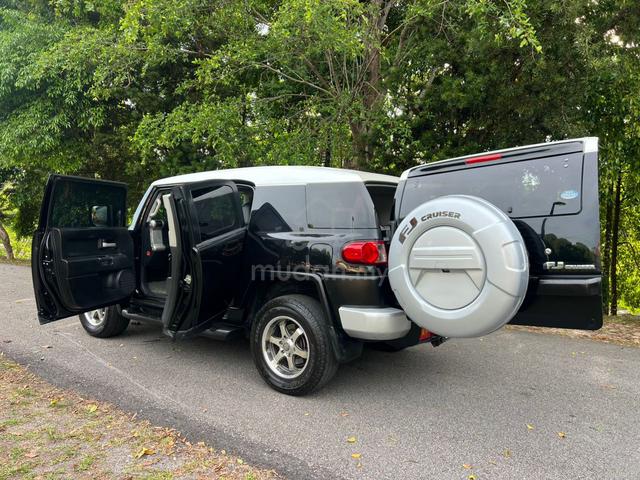 Toyota Fj Cruiser 4.0 V6 Excellent Condition - 4