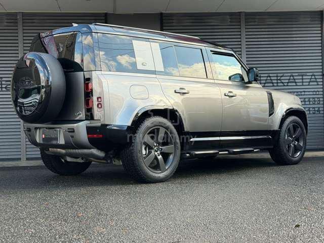 2023 Land Rover DEFENDER 3.0 110 X-DYNAMIC HSE - 4