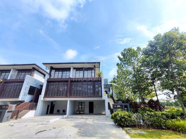 Facing Open Fully Furnished Corner 3 Storey Terrace House Cyberjaya 1