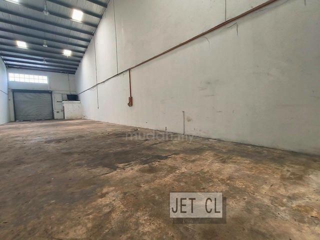 Pandamaran Port Klang 1.5 Storey Link Factory 30x150 100amps CF Rent 1