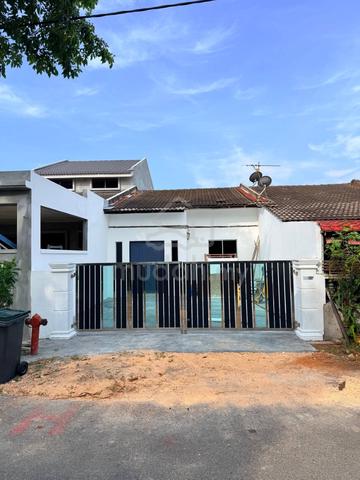 Refurbished Freehold Single Storey Taman Pandan Jaya Melaka 1