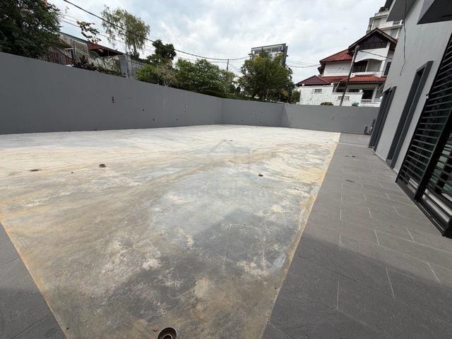 JB Town Jln Abdul Samaf Semi D House for rent/Corner lot 1
