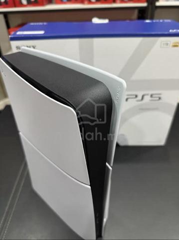 Sony PS5 Slim 1TB - photo 2 of 6