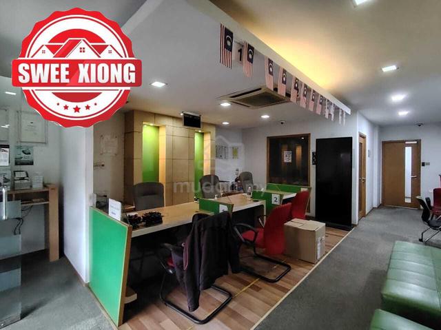 DOUBLE 2 STY JALAN SULTAN AZLAN SHAH 2200sf GELUGOR SHOP LOT CHEAPEST 1