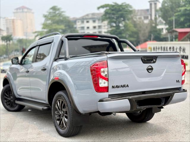 Nissan Navara 2.5 VL Pro4-x bodykit Facelift 2020 - 3